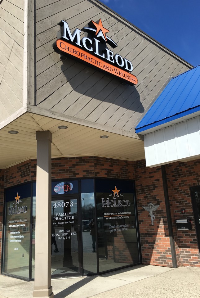 McLeod Chiropractic Shelby Township, Dr. Scott McLeod Chiropractor